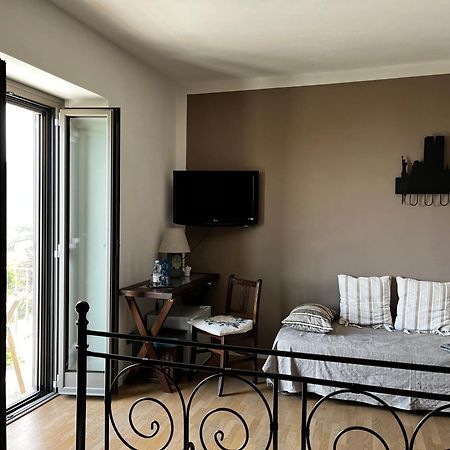 B&B La Lanterna Verbania Buitenkant foto