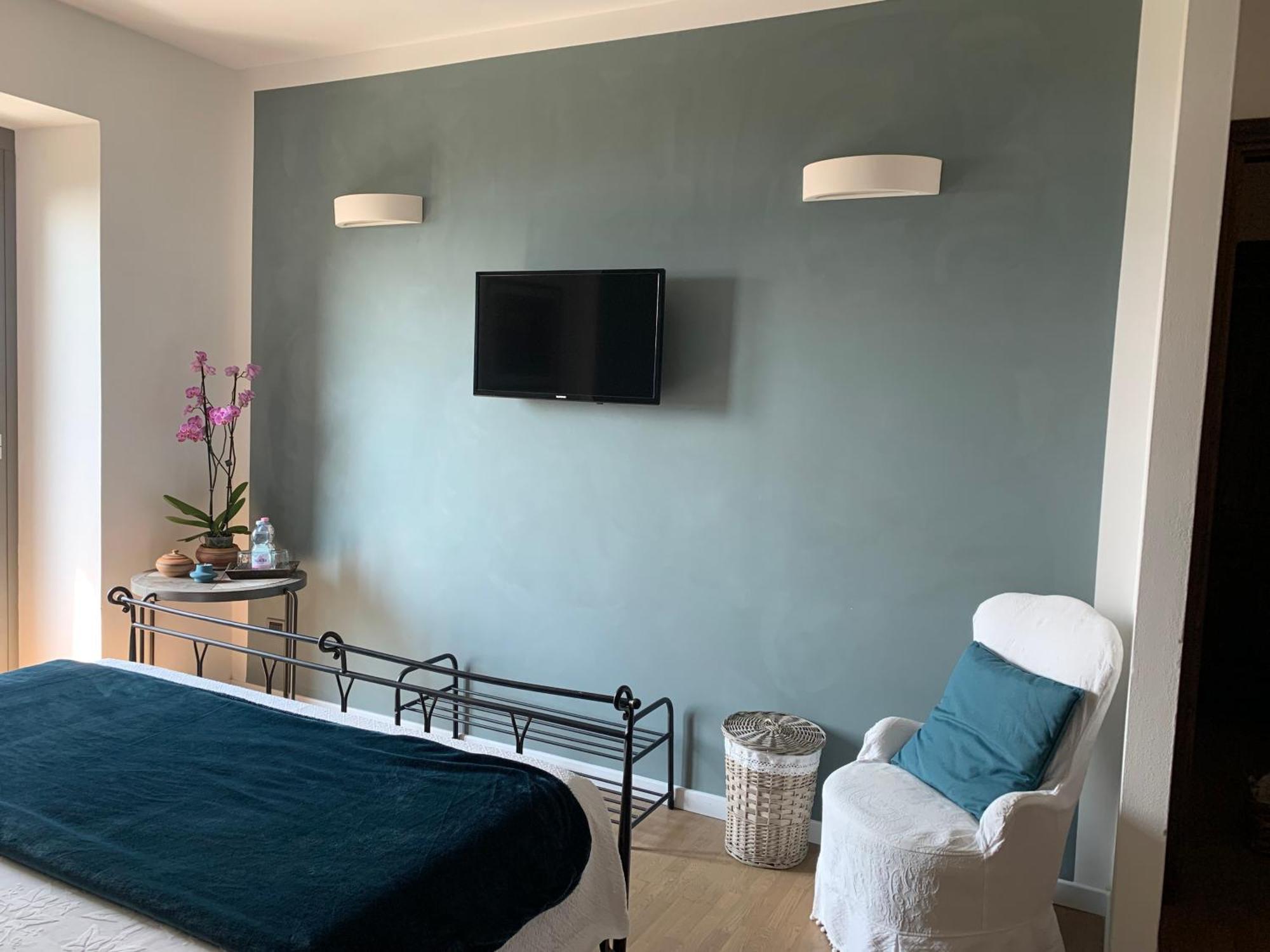 B&B La Lanterna Verbania Buitenkant foto