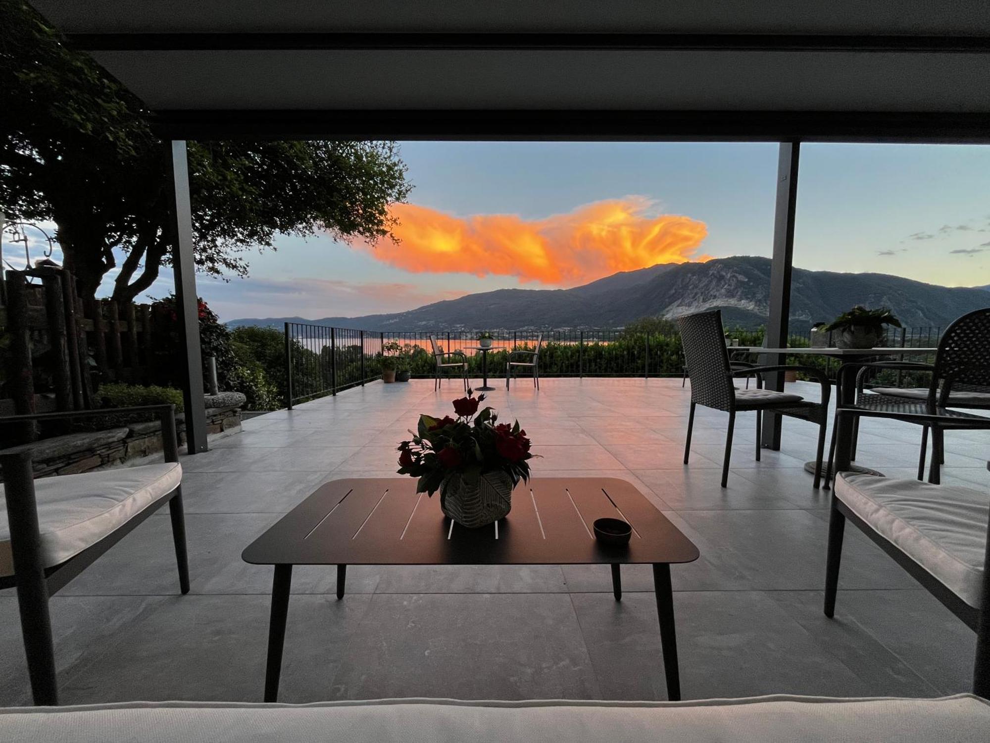 B&B La Lanterna Verbania Buitenkant foto