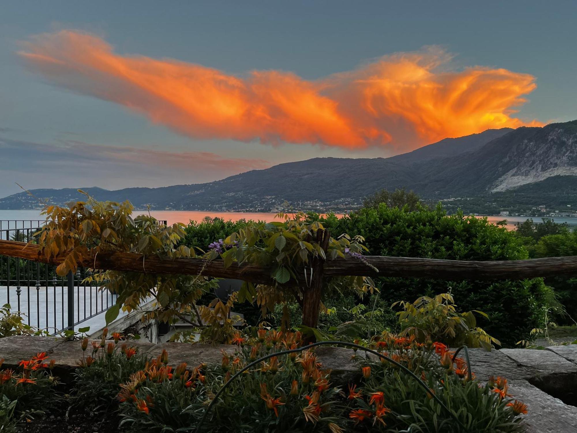 B&B La Lanterna Verbania Buitenkant foto